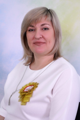 Инструктор по физической культуре Логинова Любовь Викторовна Инструктор по физической культуре Логинова Любовь Викторовна